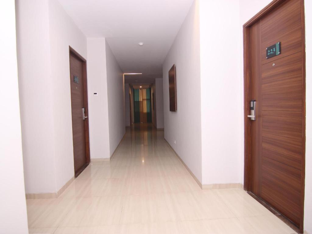 Grand Amira Hotel Solo, Azana Hotels Collection Exterior photo